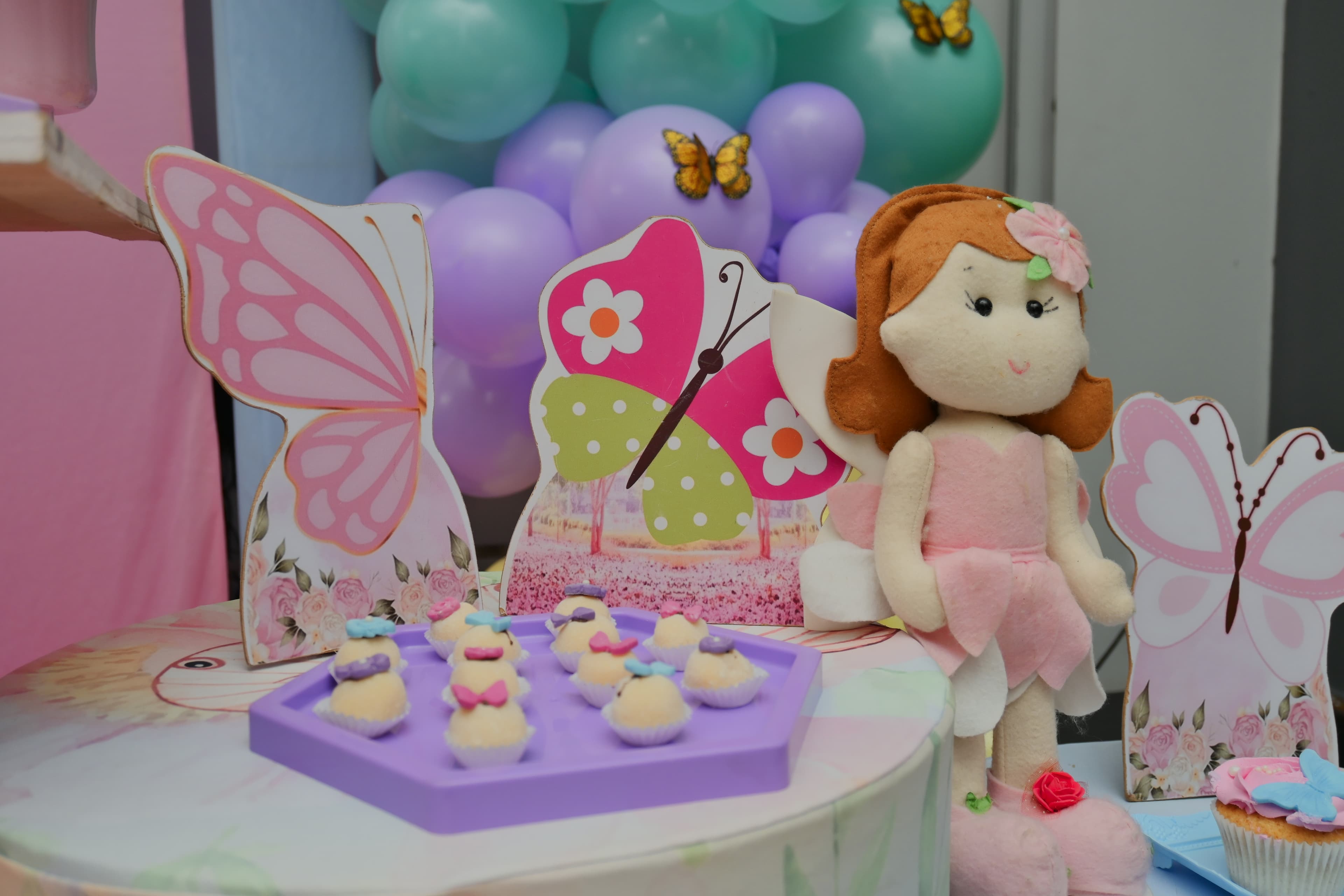 Sofia Ayumi sorrindo em seu aniversário